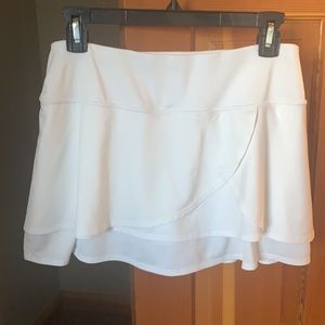 Athleta Bright White Ruffle Running Skirt Small